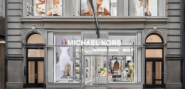 El dueño de Michael Kors crece un 12% en el primer trimestre aupado por Versace